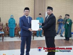 Bupati Pringsewu melantik dan mengambil sumpah Ir.M.Andi Purwanto,S.T.,M.T sebagai sekda kabupaten Pringsewu