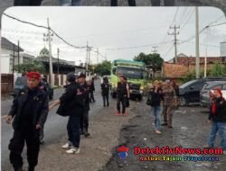 AKSI SOLIDARITAS TANPA BATAS, DPC GRIB JAYA PRINGSEWU TURUN KE JALAN SUARAKAN ASPIRASI DPC GRIB JAYA LAMPUNG UTARA TOLAK ARMADA BATU BARA