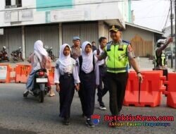 Saat Jalan Pringsewu Padat, Kapolres Turun Tangan Atur Lalu Lintas
