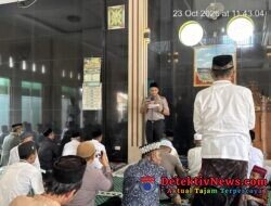 Jumat Keliling, Kapolres Pringsewu Ajak Warga Cegah Perundungan