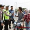 Operasi Patuh di Pringsewu, Polisi Edukasi Pengendara untuk Tingkatkan Keselamatan dan Kesadaran Pajak Kendaraan